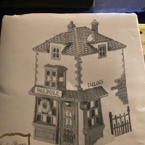 Department 56 Dickens Village Over 50 buildings and accessories. Prices vary - Picture 14 of 16